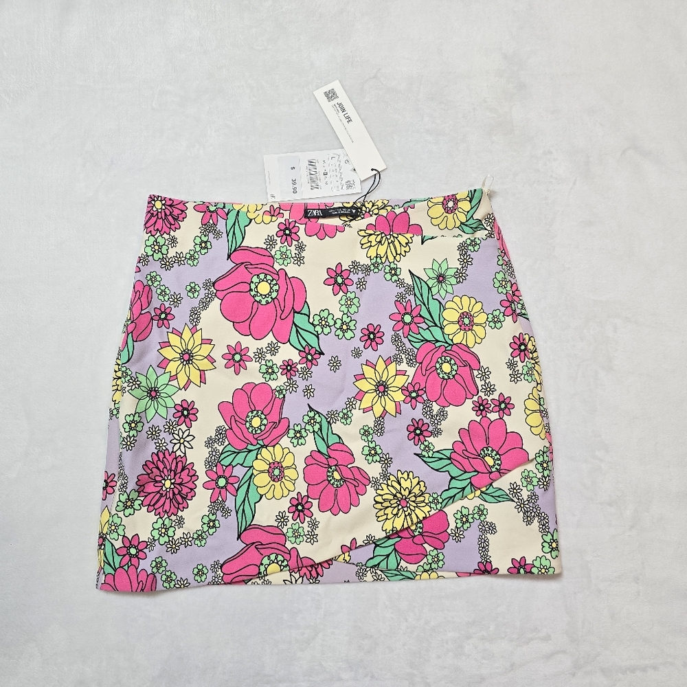 Zara flower skirt : L